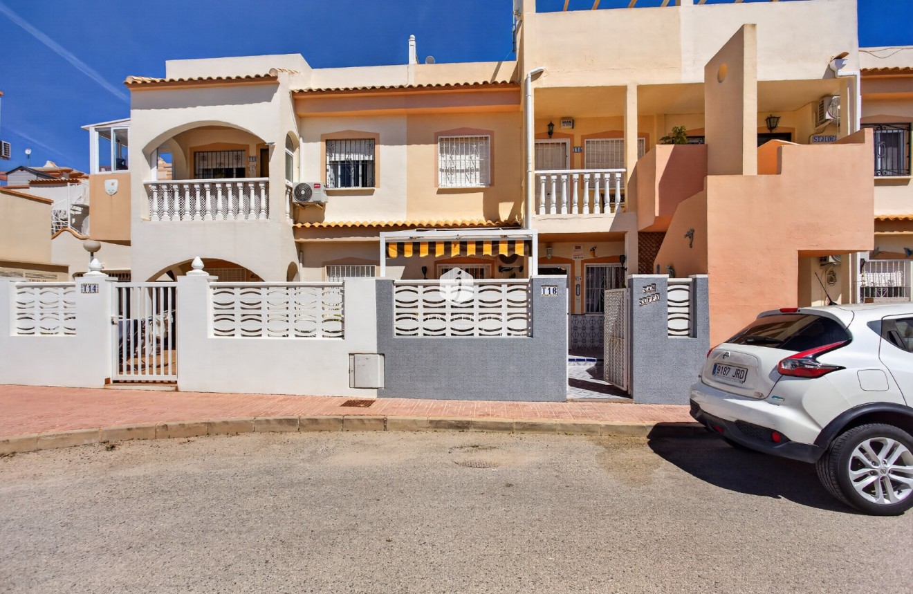 Resale - Apartment / flat -
Orihuela Costa - Costa Blanca