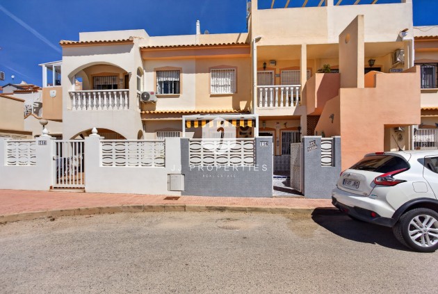 Resale - Apartment / flat -
Orihuela Costa - Costa Blanca