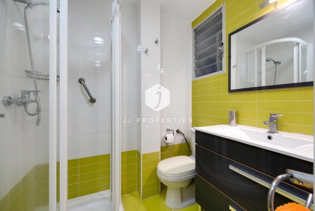 Tweedehands - Appartement / flat -
Torrevieja - Acequion