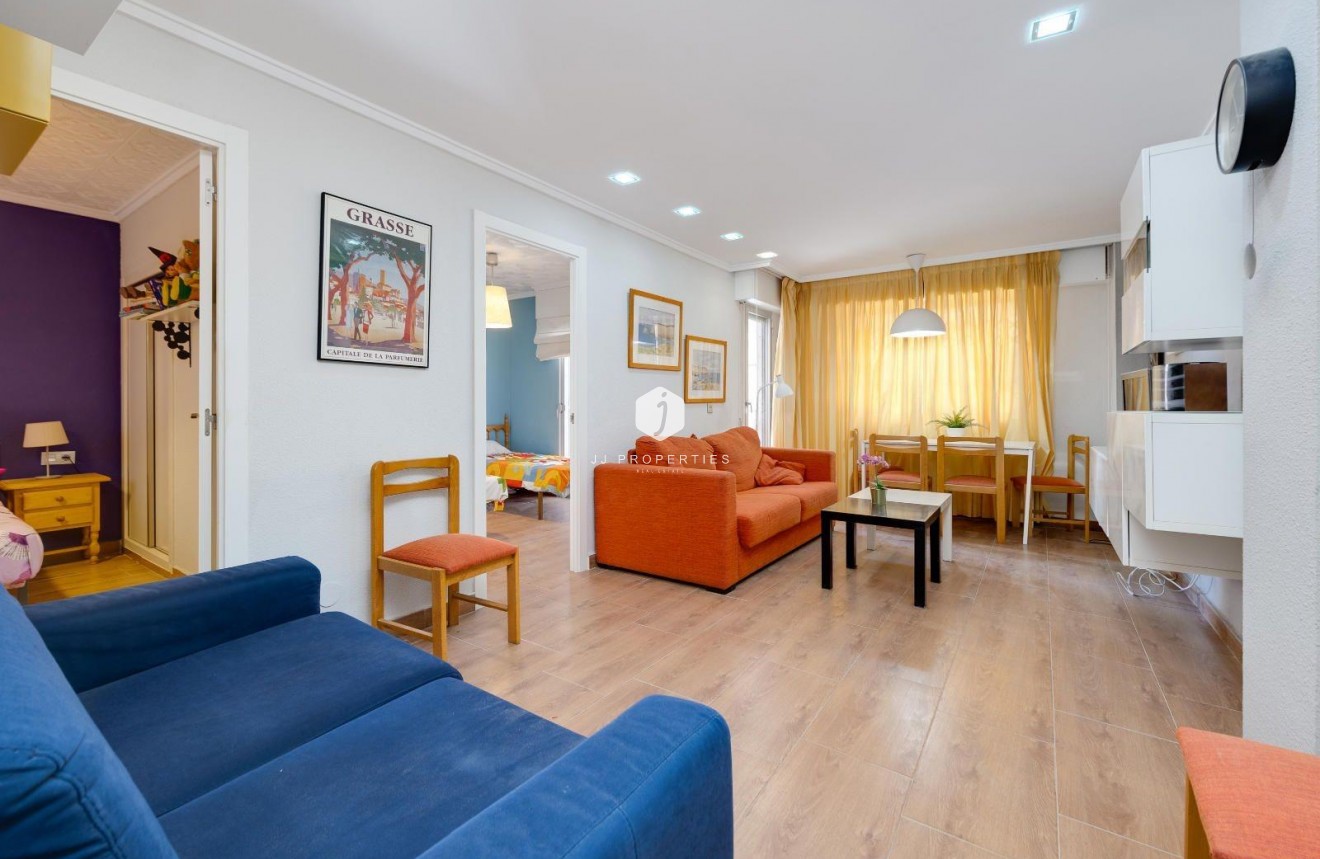 Tweedehands - Appartement / flat -
Torrevieja - Acequion