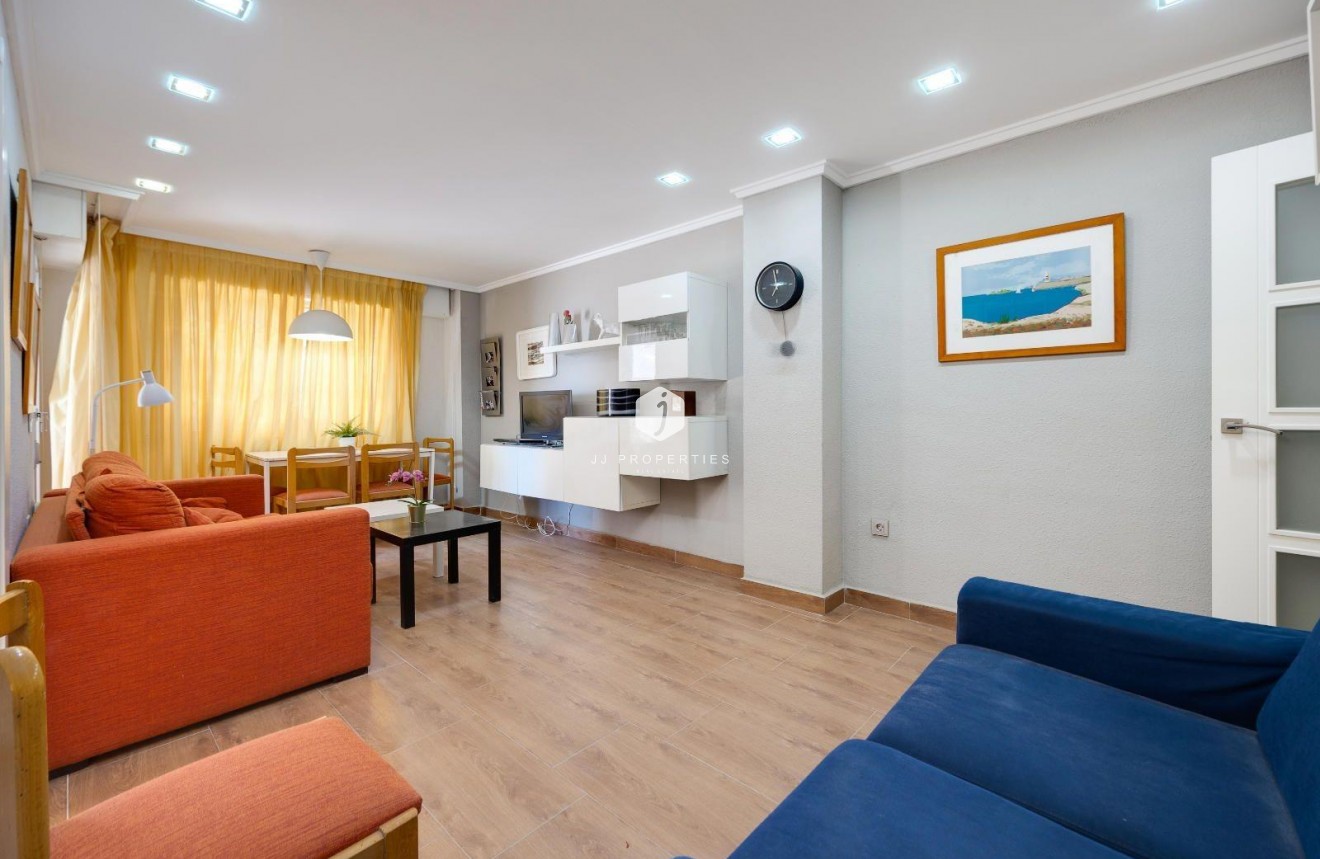 Tweedehands - Appartement / flat -
Torrevieja - Acequion