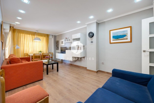 Tweedehands - Appartement / flat -
Torrevieja - Acequion