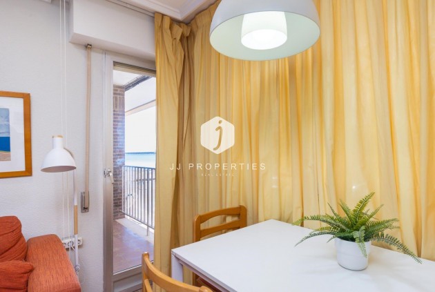 Tweedehands - Appartement / flat -
Torrevieja - Acequion