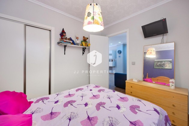 Tweedehands - Appartement / flat -
Torrevieja - Acequion