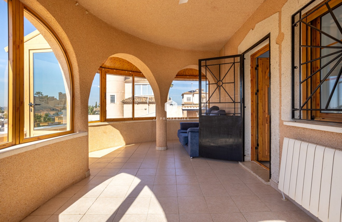 Aus zweiter Hand - Villa -
Benijofar - Costa Blanca