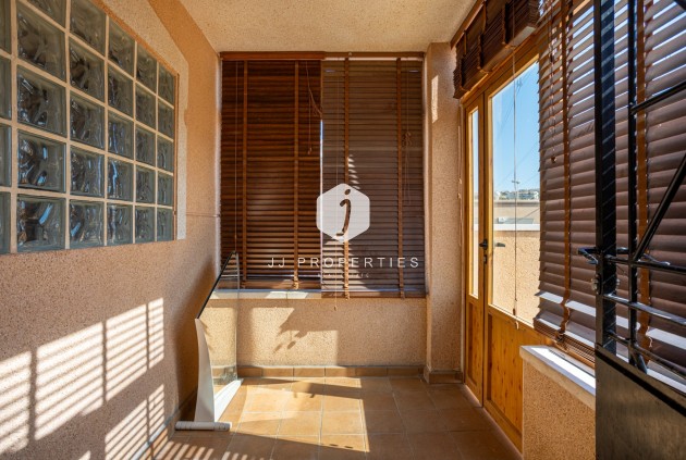 Aus zweiter Hand - Villa -
Benijofar - Costa Blanca
