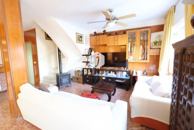 D'occasion - Chalet -
Torrevieja - Costa Blanca