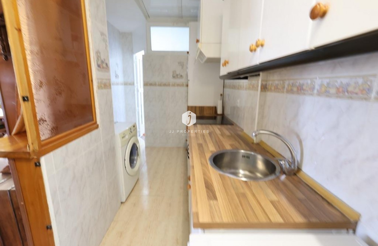 D'occasion - Chalet -
Torrevieja - Costa Blanca