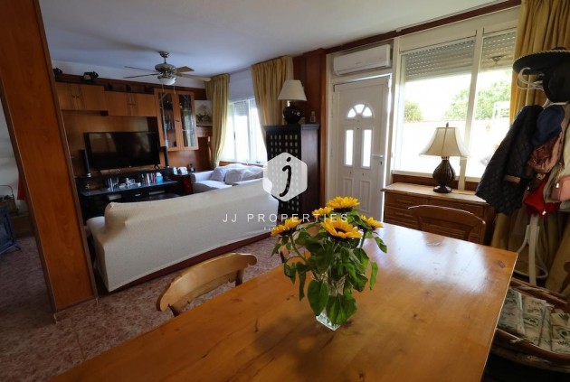D'occasion - Chalet -
Torrevieja - Costa Blanca