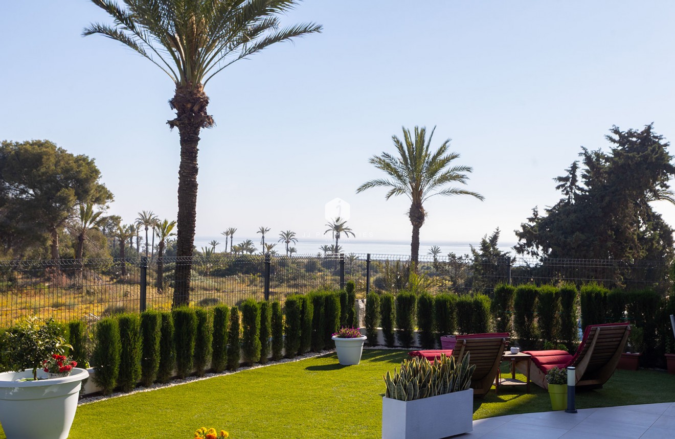 Resale - Apartment / flat -
Torrevieja - Costa Blanca