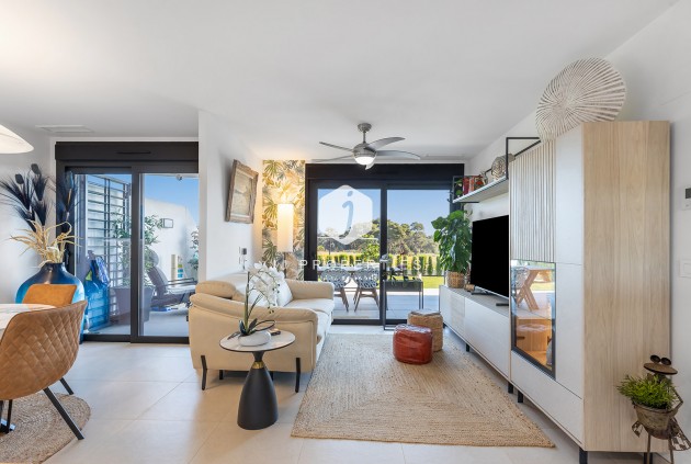 Resale - Apartment / flat -
Torrevieja - Costa Blanca