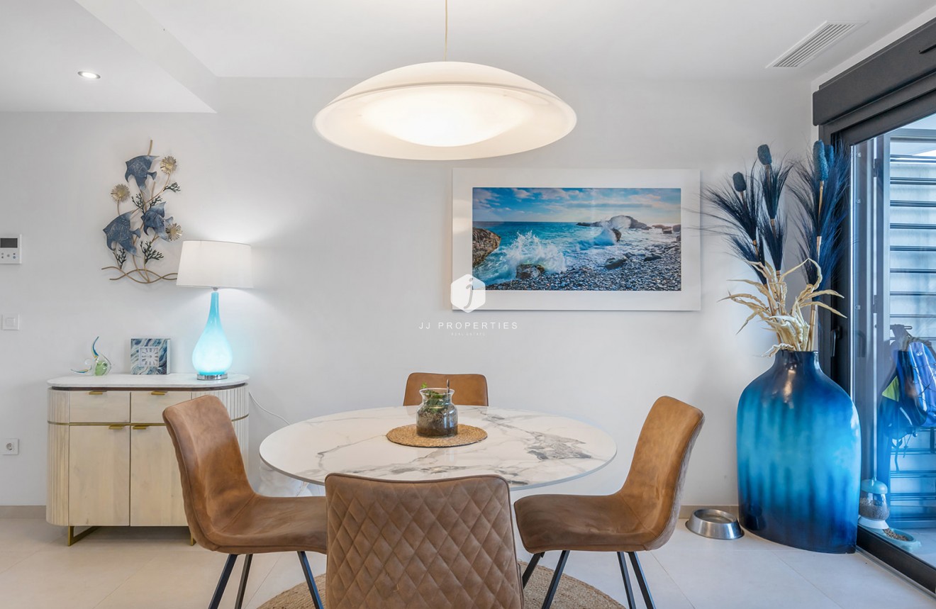 Resale - Apartment / flat -
Torrevieja - Costa Blanca