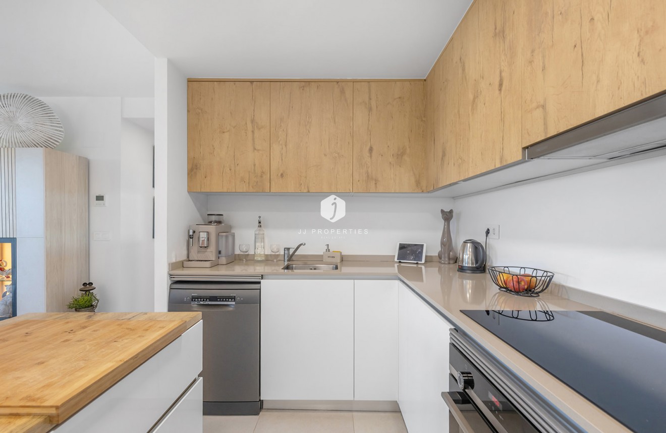 Resale - Apartment / flat -
Torrevieja - Costa Blanca