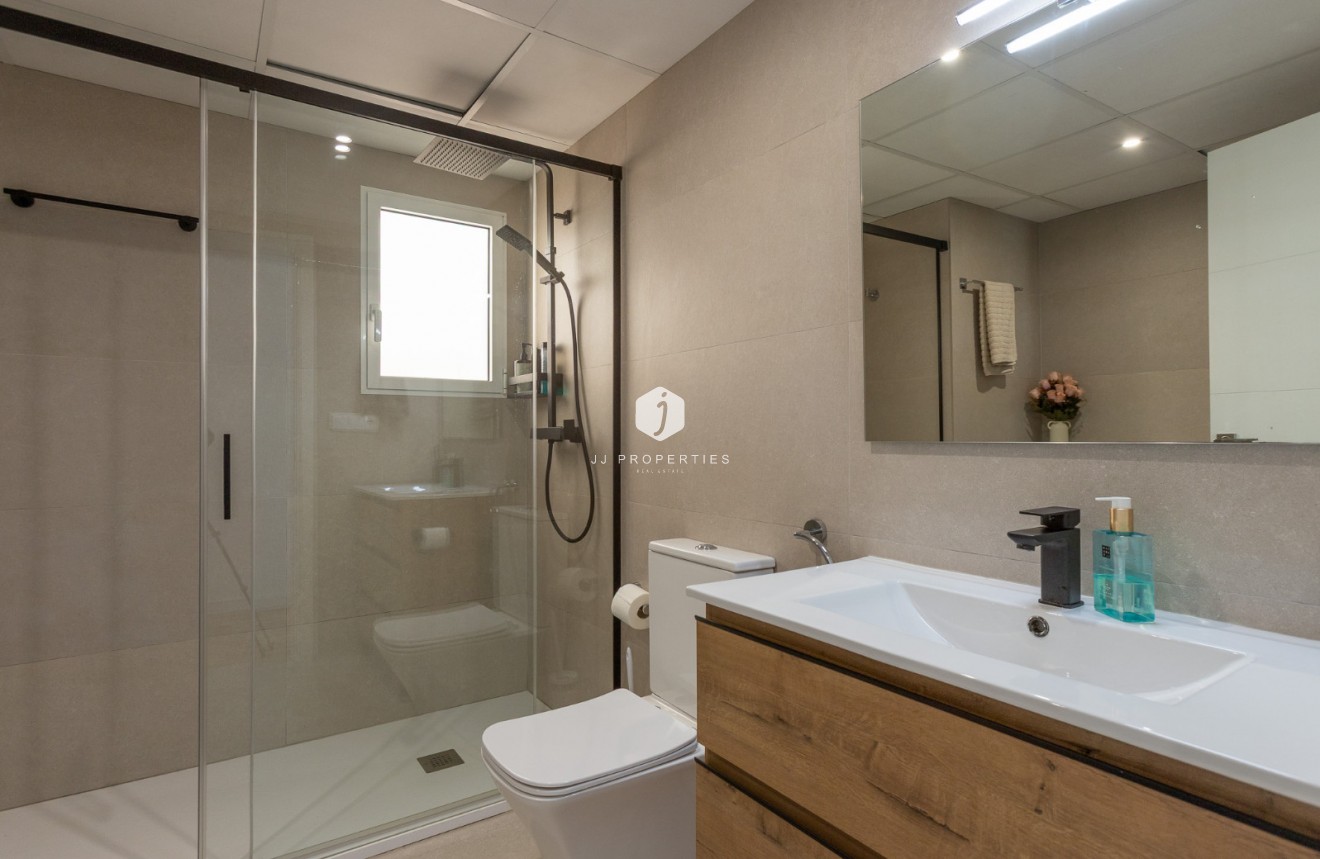 Resale - Villa -
Los Balcones - Costa Blanca