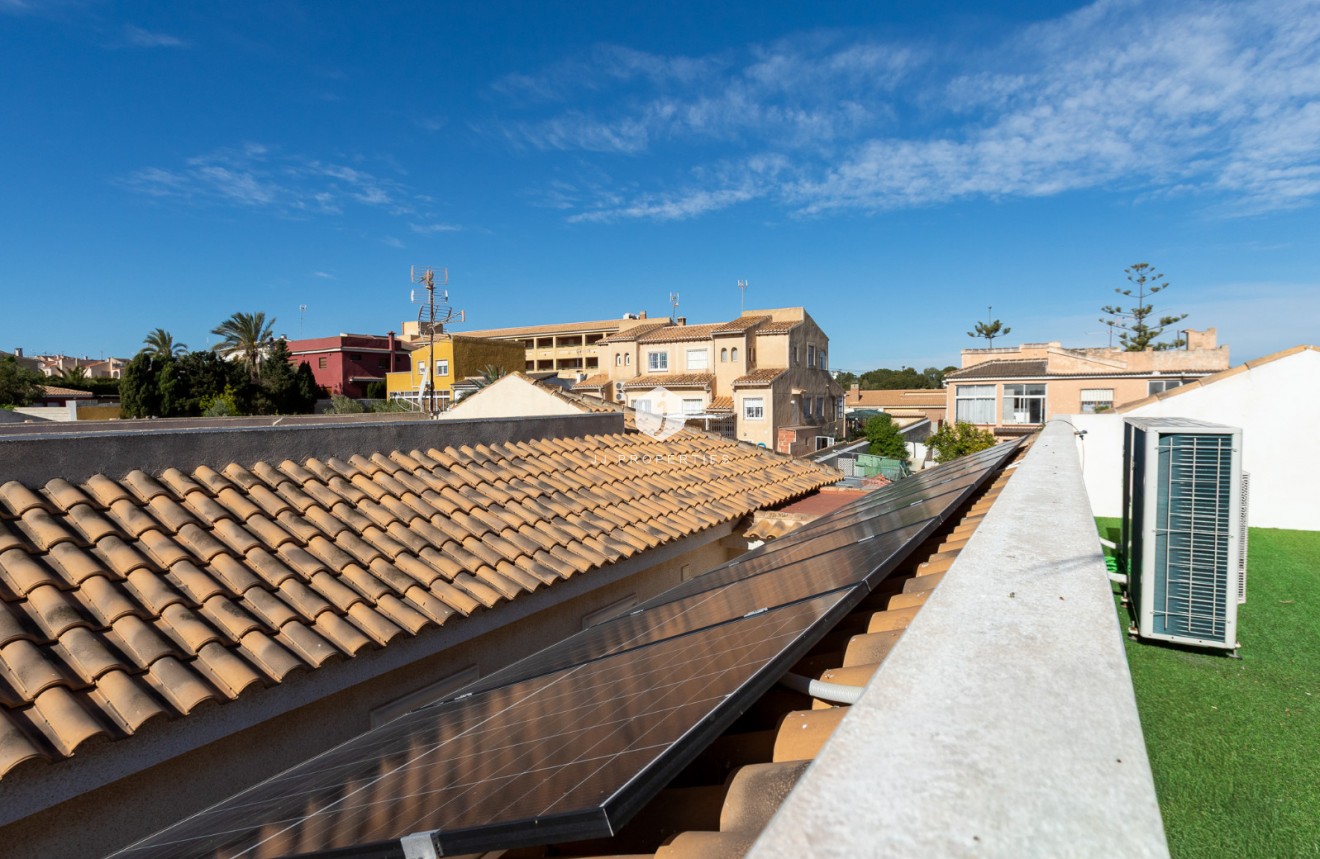 Resale - Villa -
Los Balcones - Costa Blanca