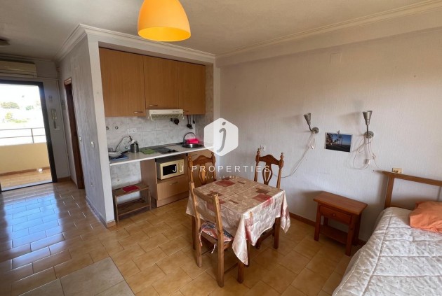 Tweedehands - Appartement / flat -
Torrevieja - Miramar - Torre Del Moro