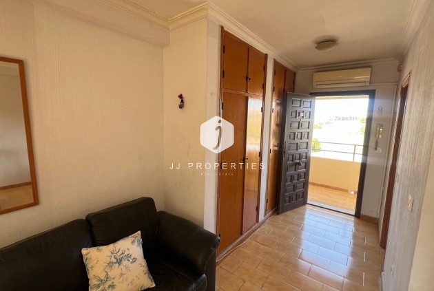 Tweedehands - Appartement / flat -
Torrevieja - Miramar - Torre Del Moro