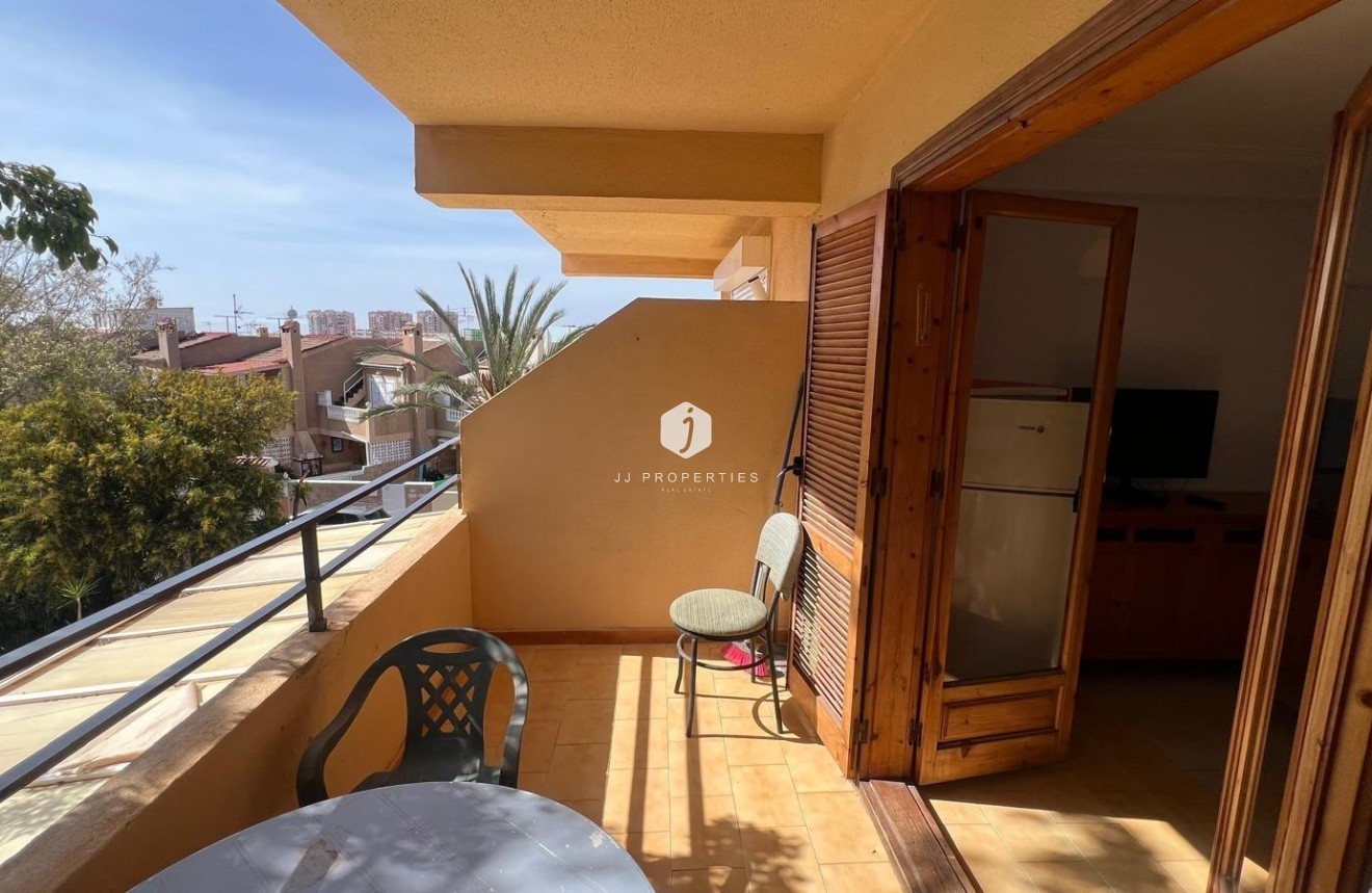Tweedehands - Appartement / flat -
Torrevieja - Miramar - Torre Del Moro