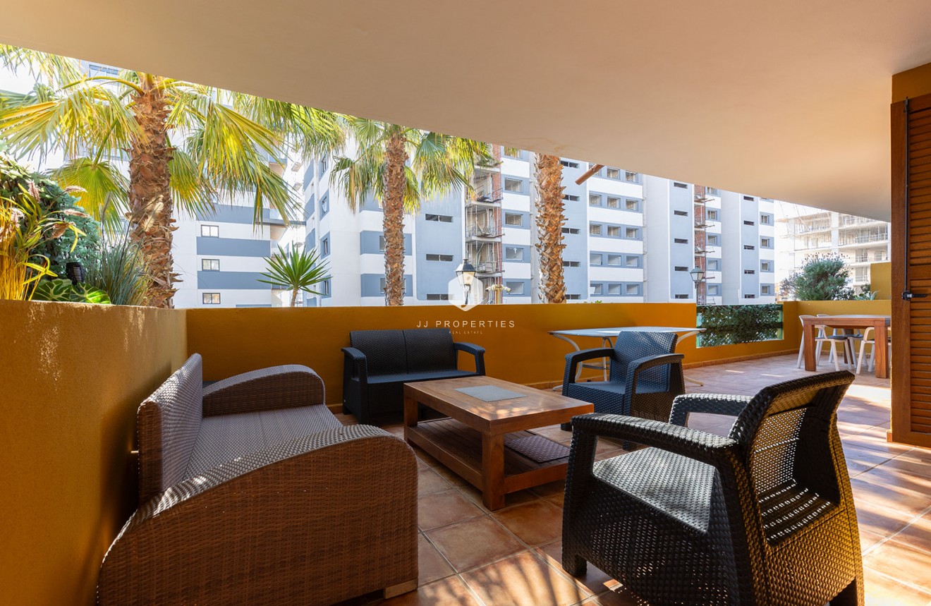 D'occasion - Appartement -
Torrevieja - Costa Blanca