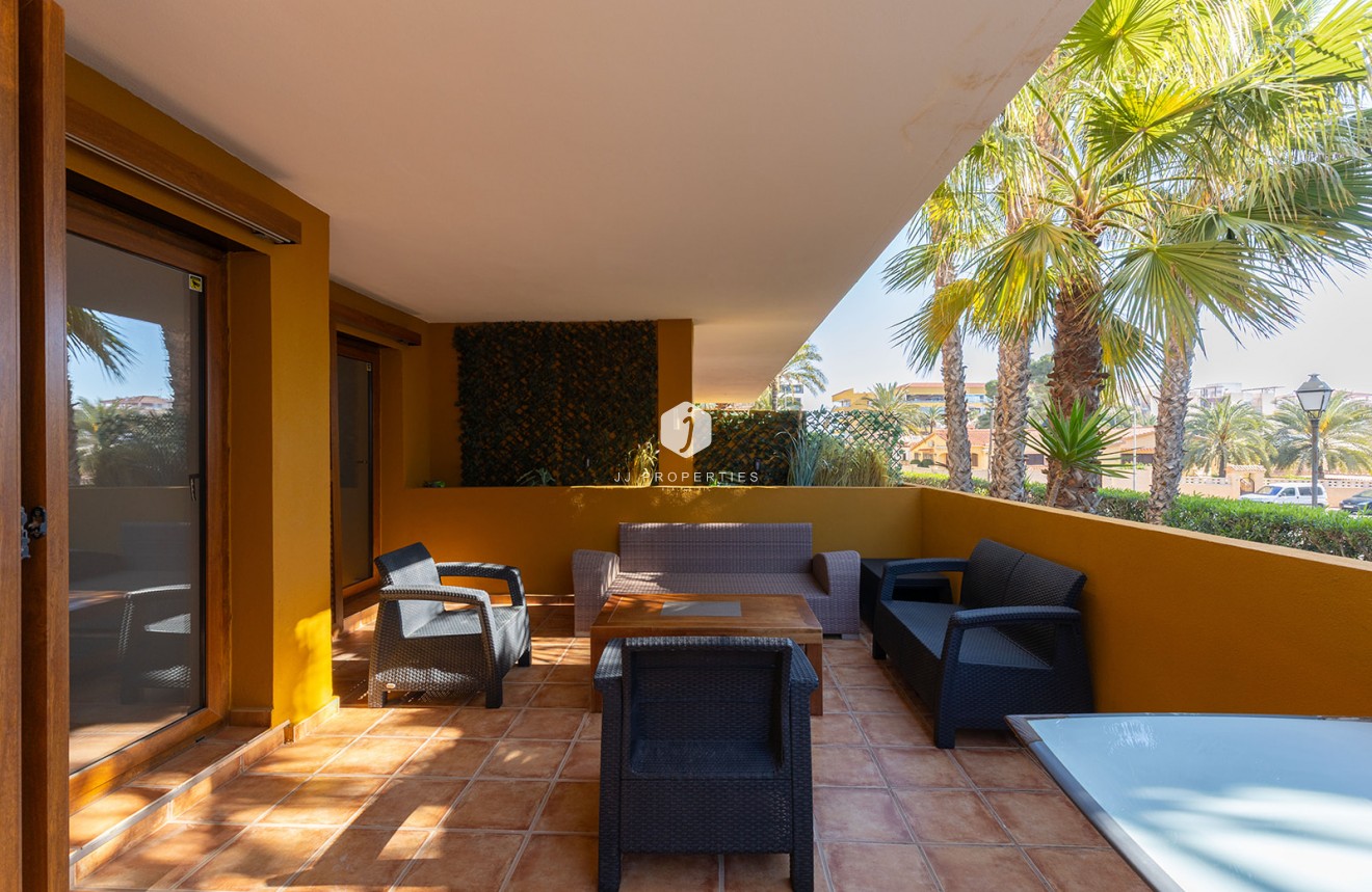 D'occasion - Appartement -
Torrevieja - Costa Blanca
