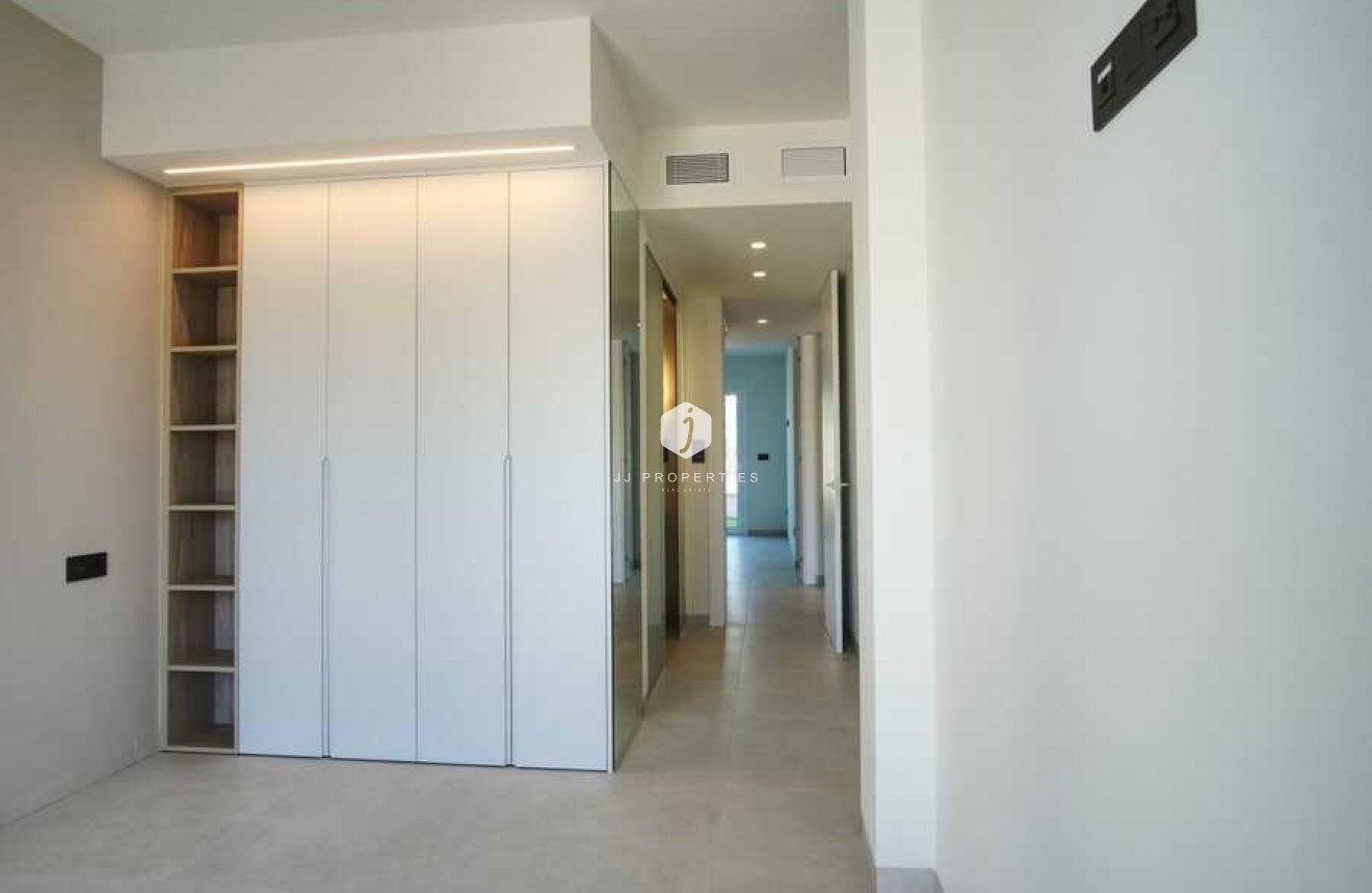 Resale - Apartment / flat -
Guardamar del Segura - Costa Blanca