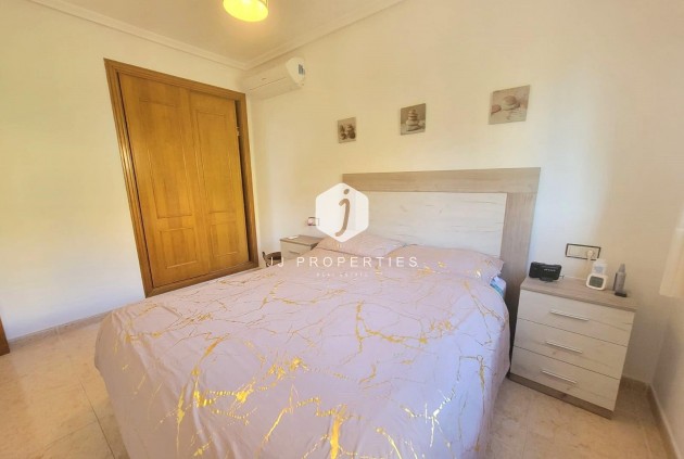 Resale - Chalet -
Los Montesinos - Los Montesinos - Urb. La Herrada