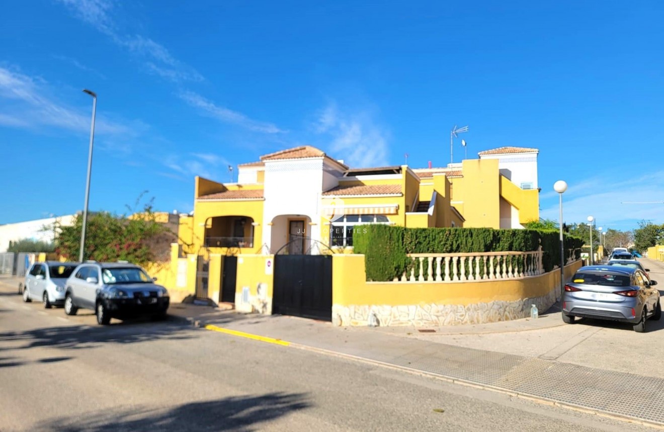 Resale - Chalet -
Los Montesinos - Los Montesinos - Urb. La Herrada