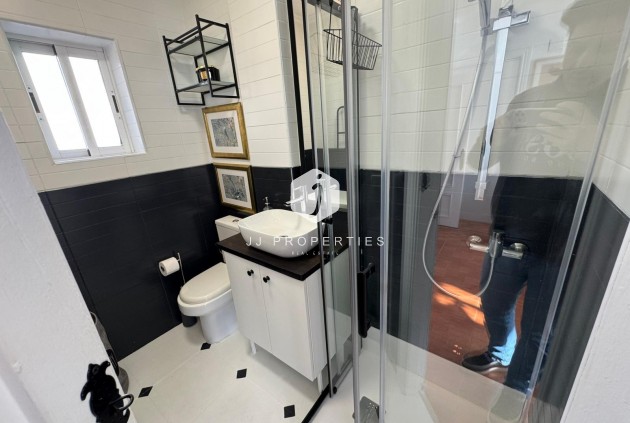 D'occasion - Bungalow -
Torrevieja - Costa Blanca