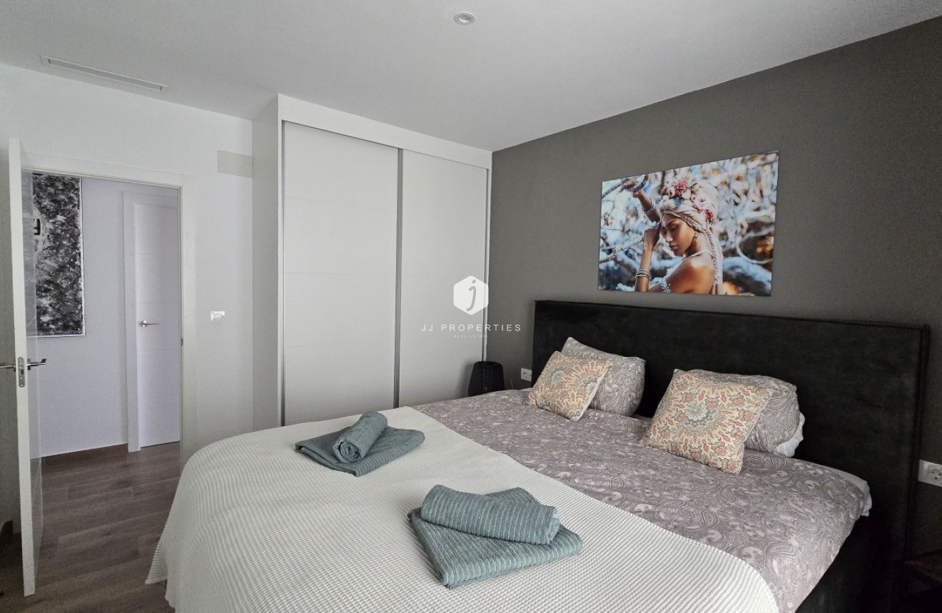 Resale - Villa -
Los Montesinos - Costa Blanca
