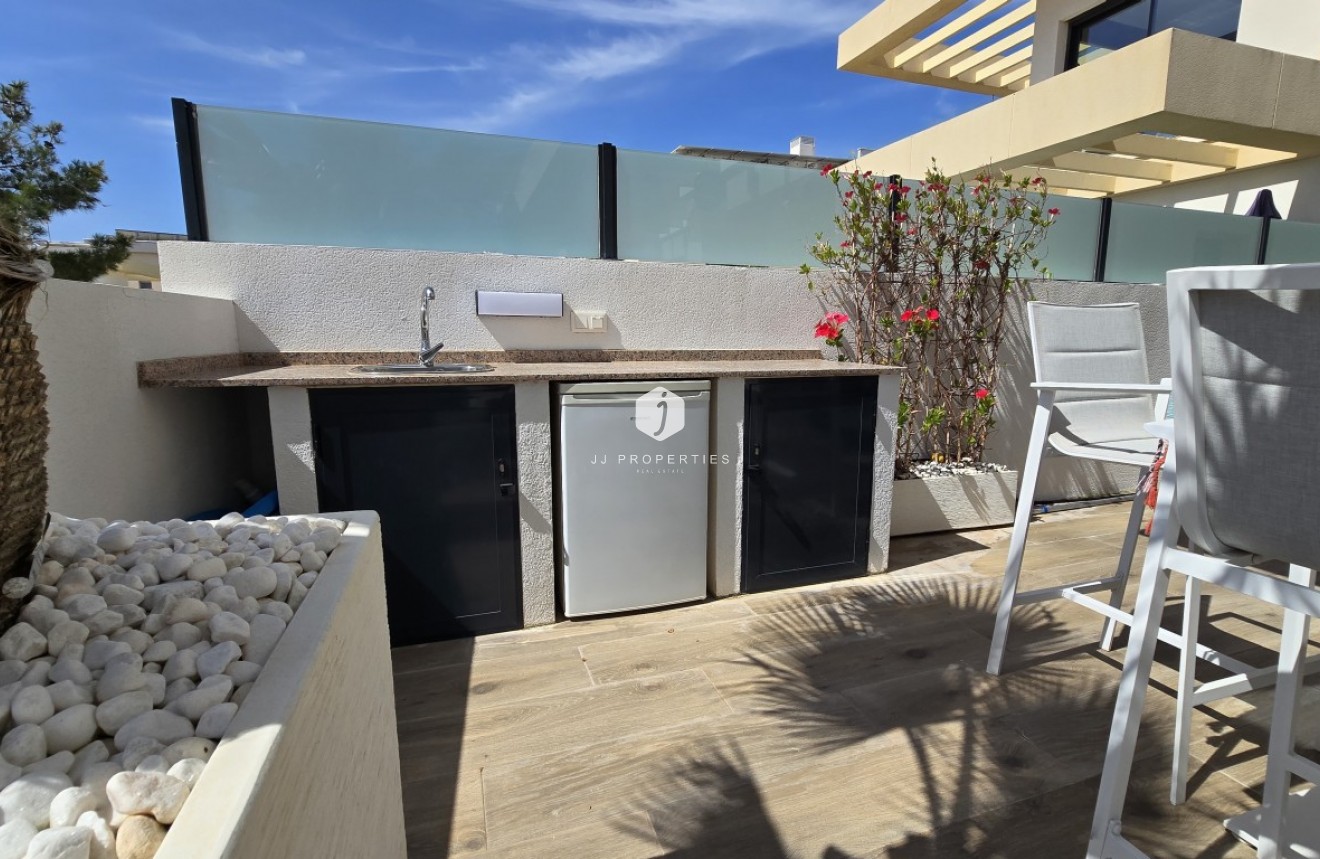 Resale - Villa -
Los Montesinos - Costa Blanca