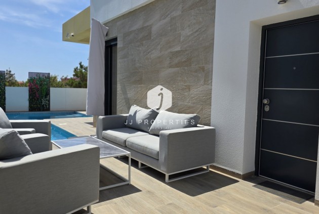 Resale - Villa -
Los Montesinos - Costa Blanca