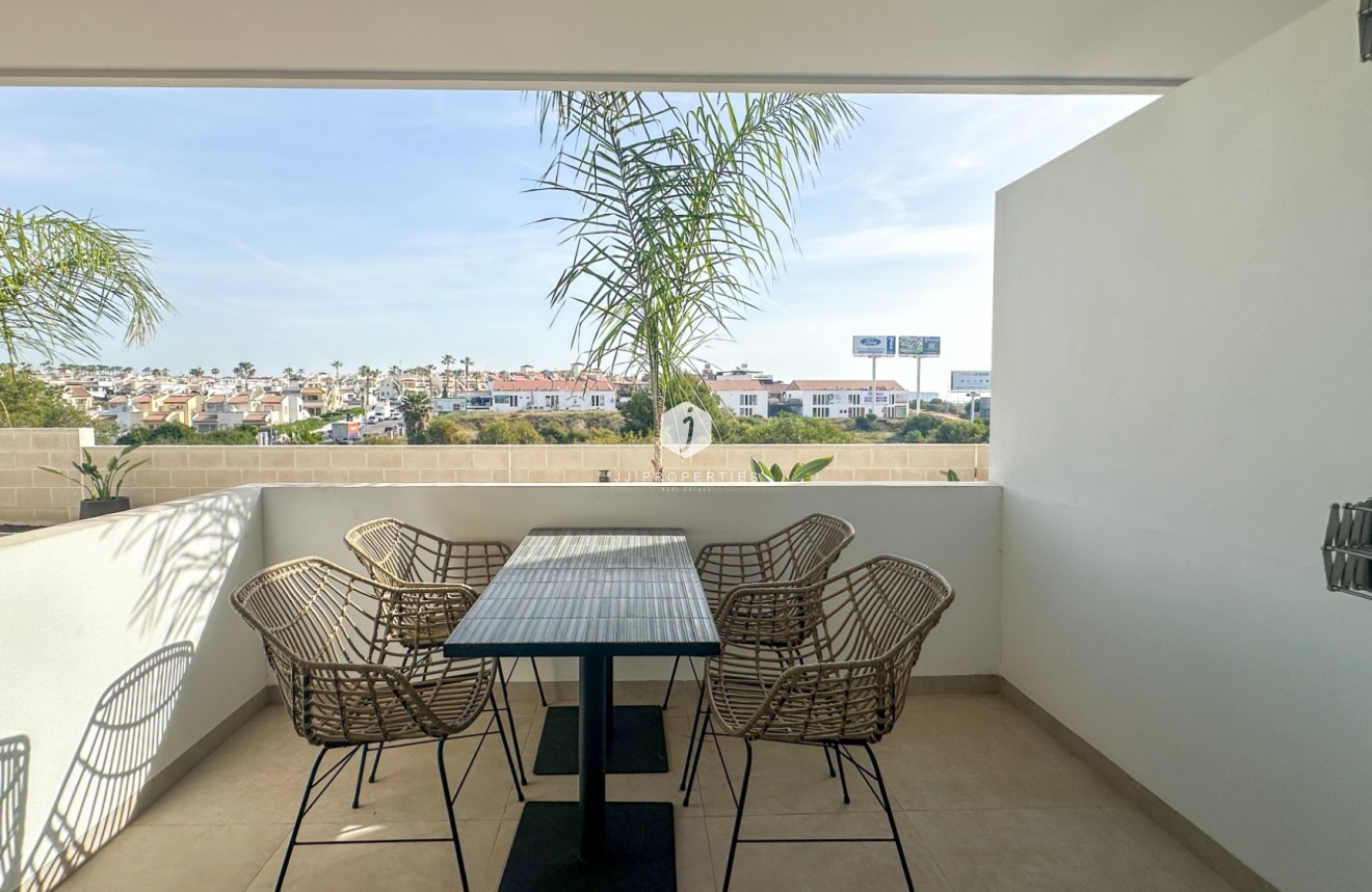 Resale - Apartment / flat -
Orihuela Costa - Costa Blanca