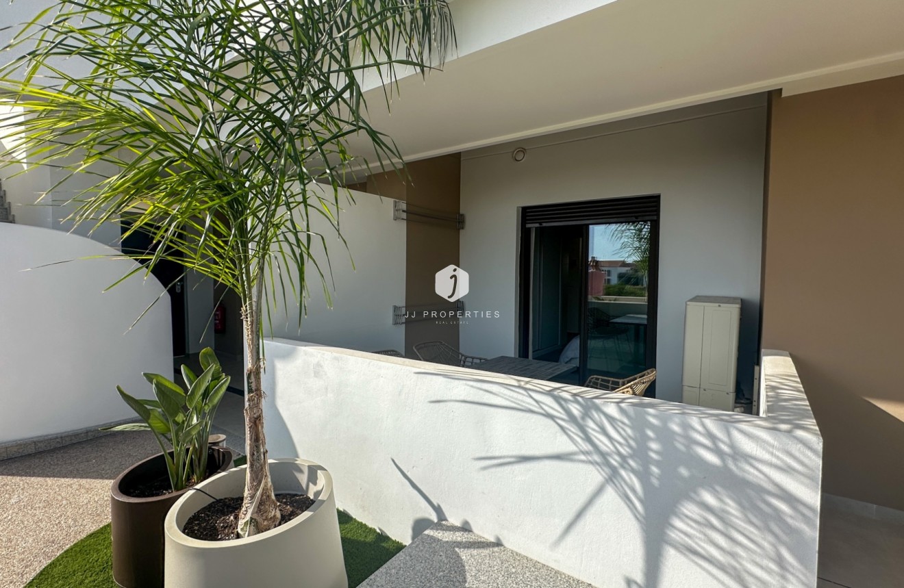 Resale - Apartment / flat -
Orihuela Costa - Costa Blanca