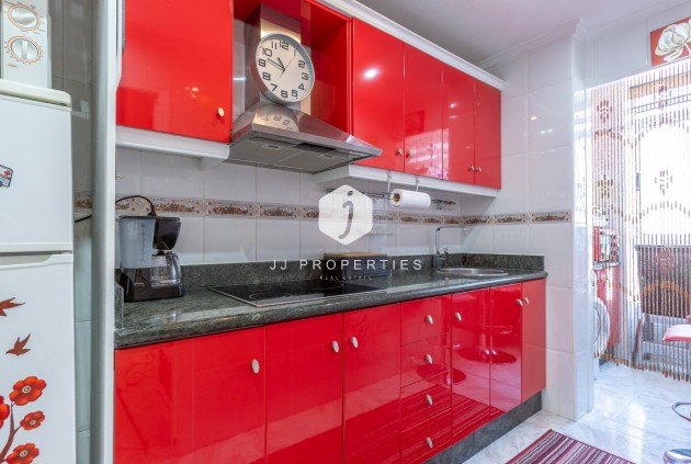 Resale - Apartment / flat -
Torrevieja - Costa Blanca