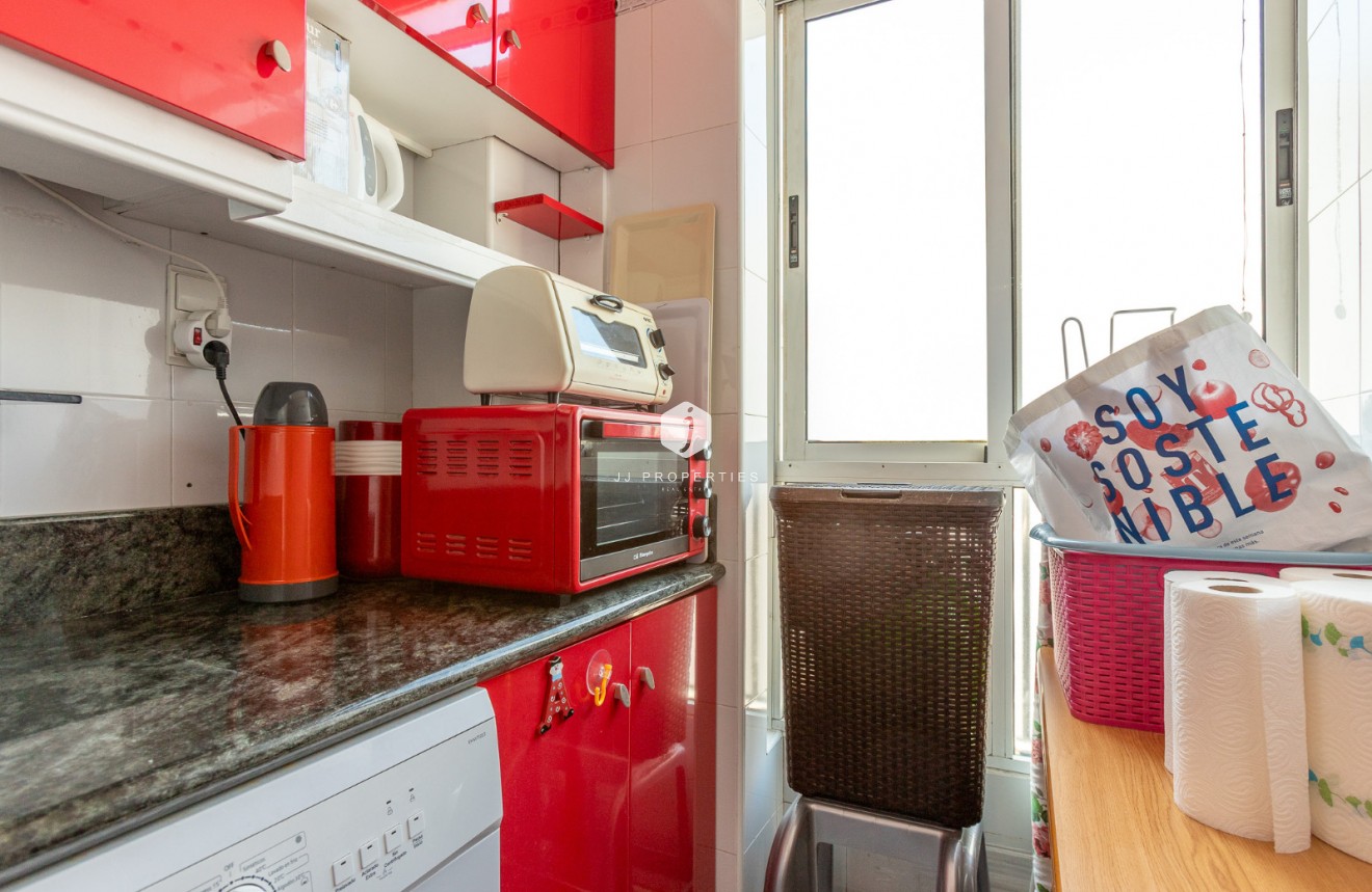 Resale - Apartment / flat -
Torrevieja - Costa Blanca