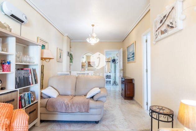 Resale - Apartment / flat -
Torrevieja - Costa Blanca