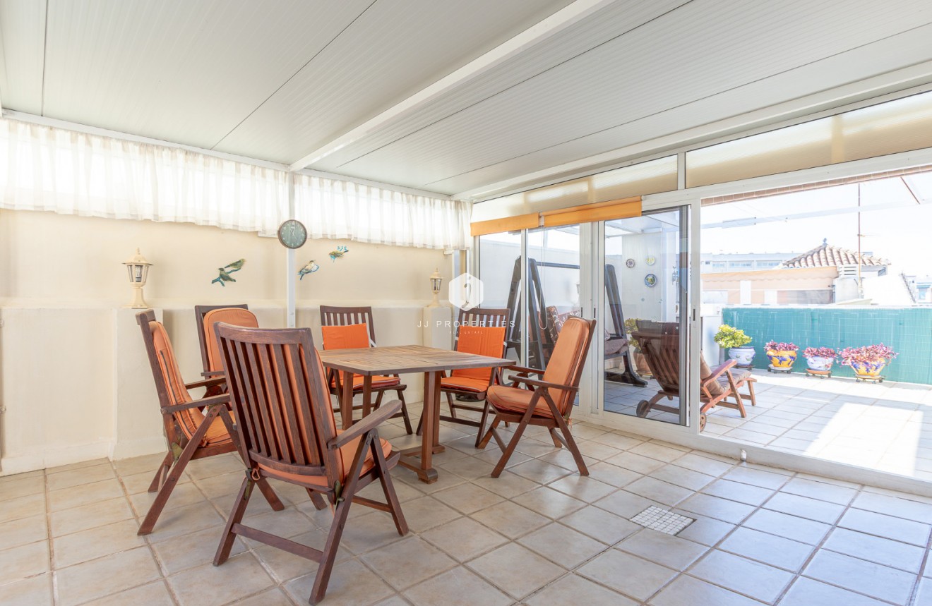 Resale - Apartment / flat -
Torrevieja - Costa Blanca
