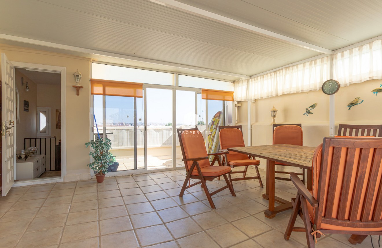 Resale - Apartment / flat -
Torrevieja - Costa Blanca