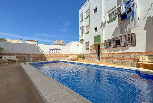 Resale - Apartment / flat -
Torrevieja - Costa Blanca