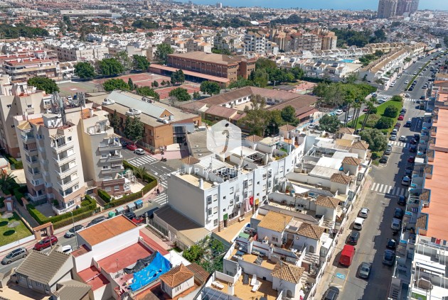Resale - Apartment / flat -
Torrevieja - Costa Blanca