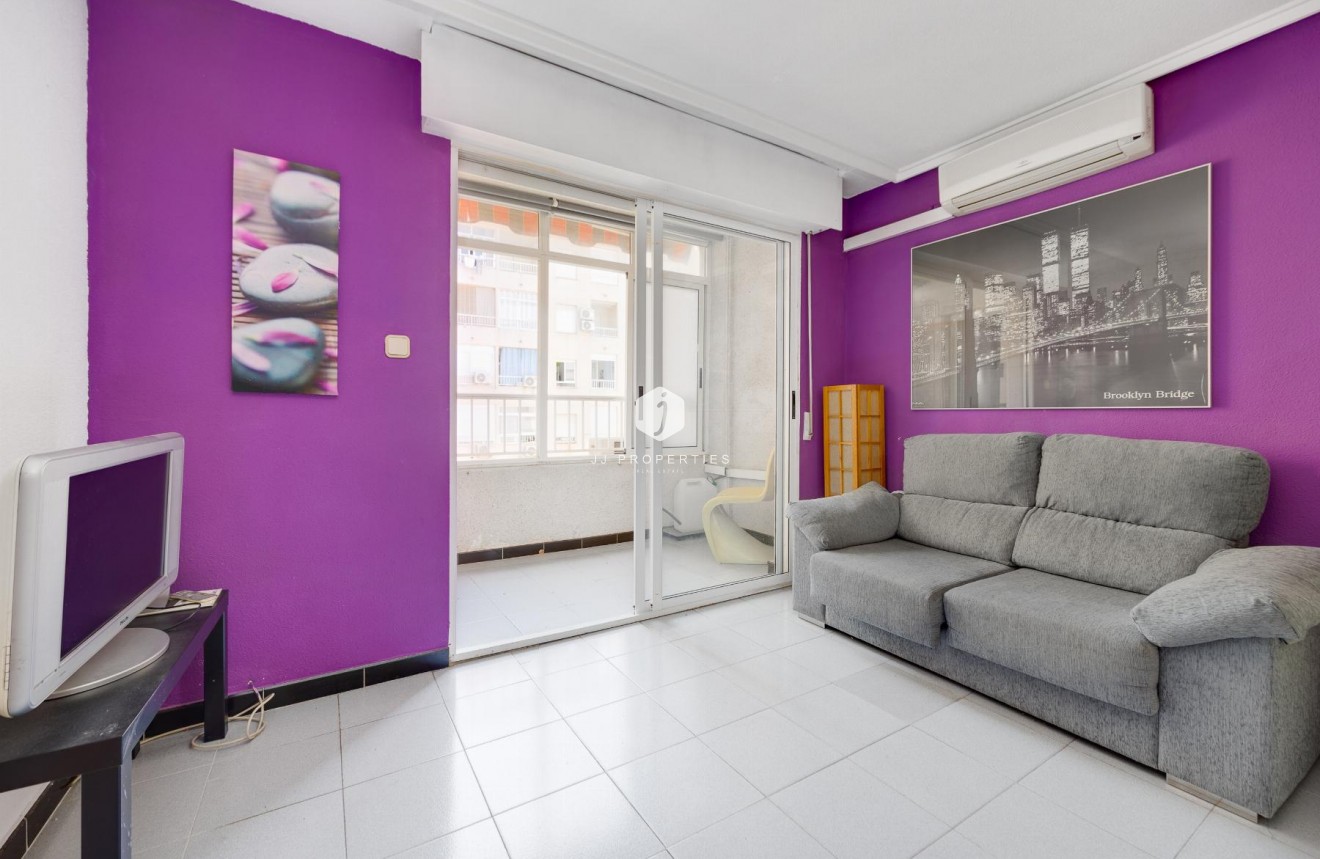 Tweedehands - Appartement / flat -
Torrevieja - Costa Blanca