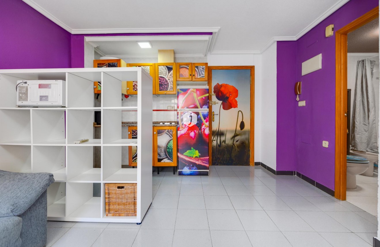 Tweedehands - Appartement / flat -
Torrevieja - Costa Blanca