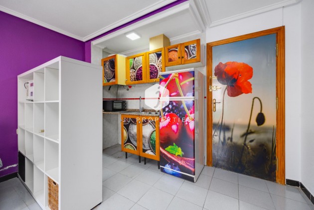 Tweedehands - Appartement / flat -
Torrevieja - Costa Blanca