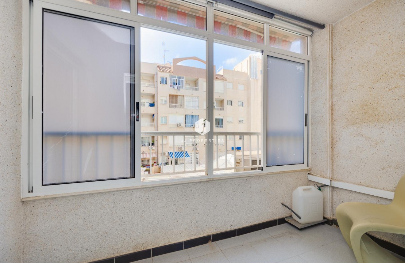 Tweedehands - Appartement / flat -
Torrevieja - Costa Blanca