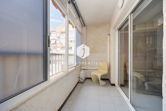 Tweedehands - Appartement / flat -
Torrevieja - Costa Blanca