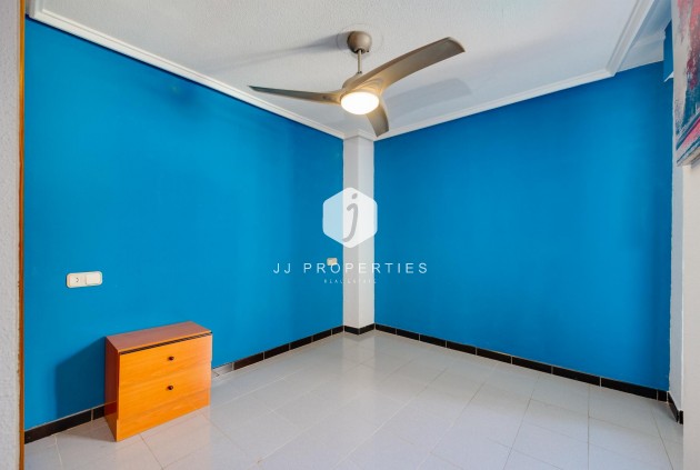 Tweedehands - Appartement / flat -
Torrevieja - Costa Blanca