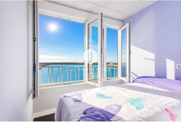 D'occasion - Appartement -
Torrevieja - Costa Blanca