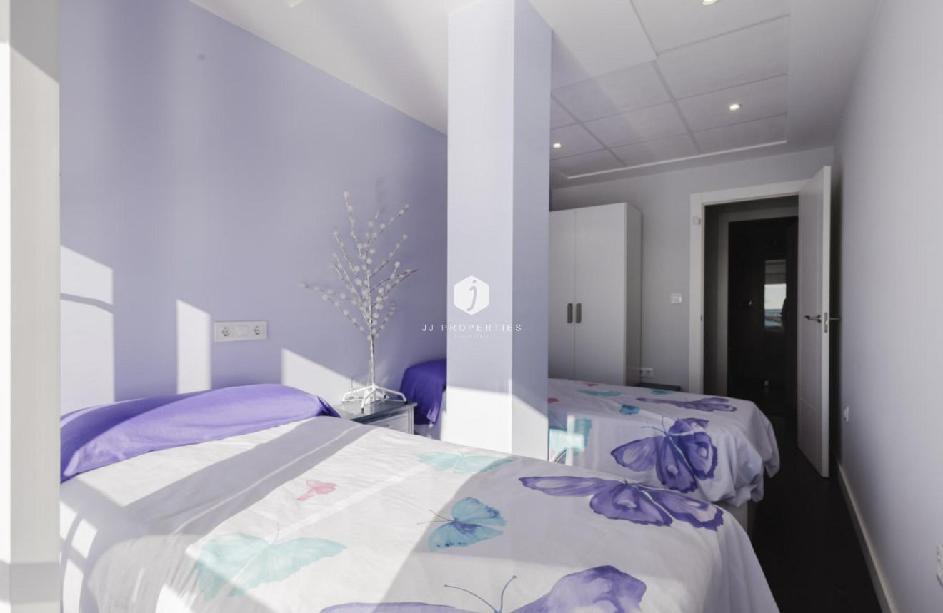D'occasion - Appartement -
Torrevieja - Costa Blanca