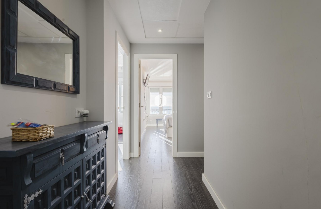 D'occasion - Appartement -
Torrevieja - Costa Blanca