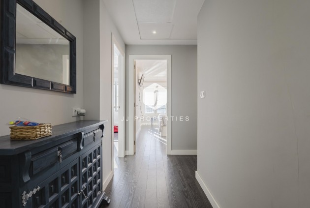 D'occasion - Appartement -
Torrevieja - Costa Blanca